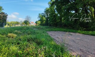 Terrain  2077 m² à vendre à Saint-Jean-d'Heurs (63190)