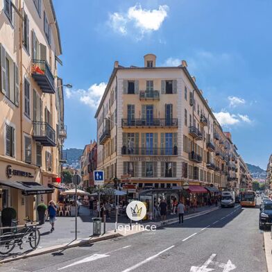 Commerce 2 pièces 270000 €