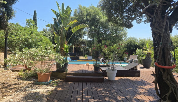 Villa / Maison 5 pièces  à vendre Garéoult 83136