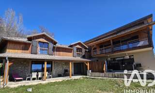 Maison 10 Pièces 286 m² à vendre à Saint-Apollinaire (05160)