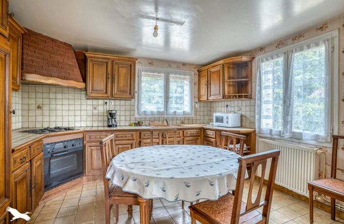 Maison en pierre de 5 pièces principales — photo 3