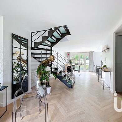 Appartement 5 pièces 888000 €