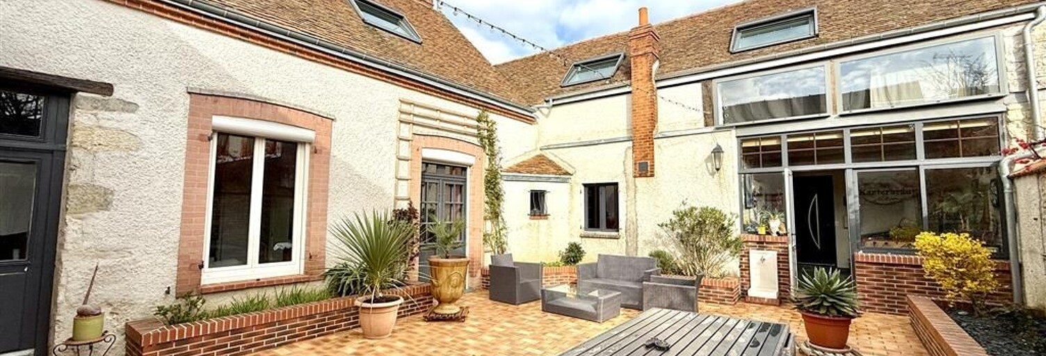 Maison 8 Pièces 180 m² à vendre à Boynes (45300)