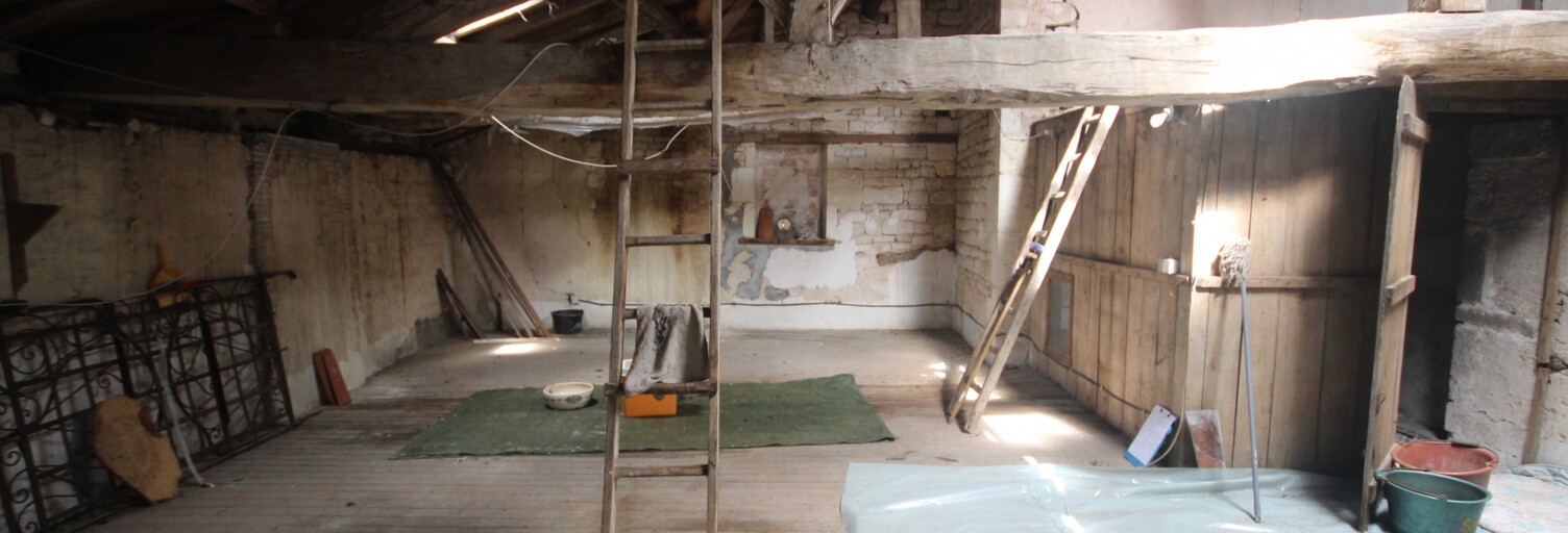 Maison 5 Pièces 131 m² à vendre à Neuvicq-le-Château (17490)