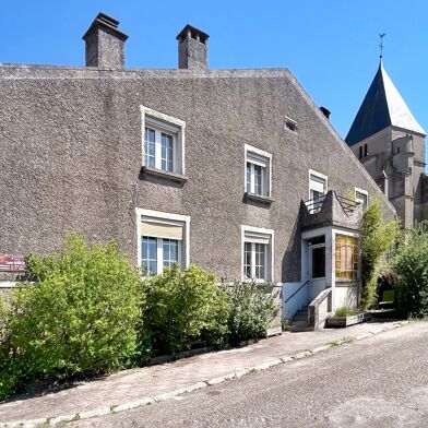 Maison 9 pièces 125000 €