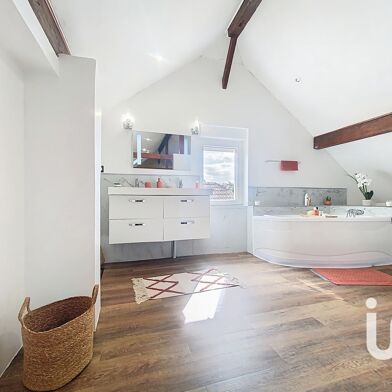 Maison 7 pièces 399000 €