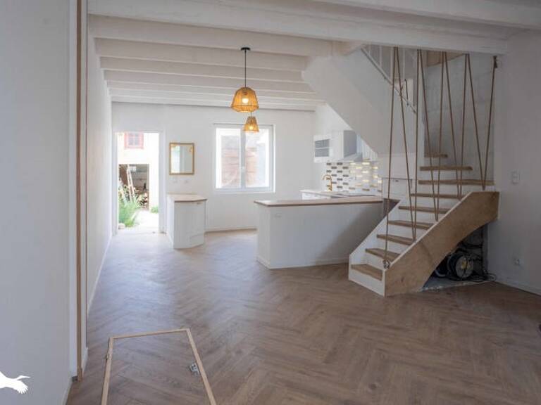 Maison de ville de 3 pièces principales — photo 1