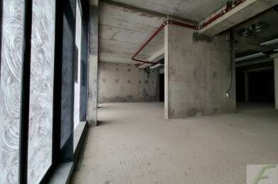 Commerce  723000 €