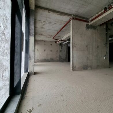 Commerce  723000 €