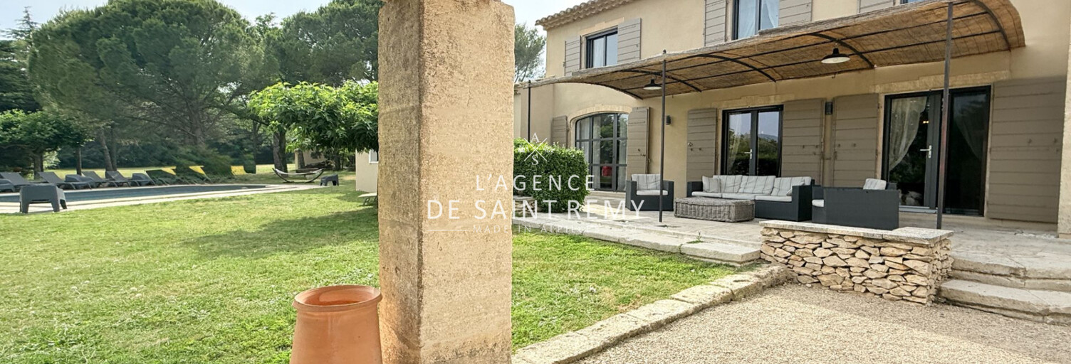 Maison 7 Pièces 210 m² à vendre à Saint-Rémy-de-Provence (13210)