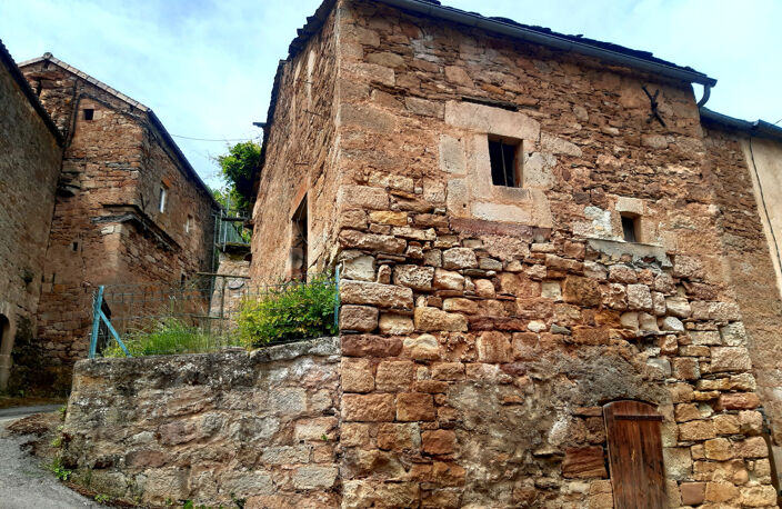 grange en pierre de 30 m2 à restaurer avec cave voûtée et te — photo 2