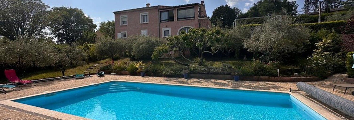 Maison 8 Pièces 195 m² à vendre à Rosières (07260)