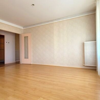 Appartement 3 pièces 124000 €