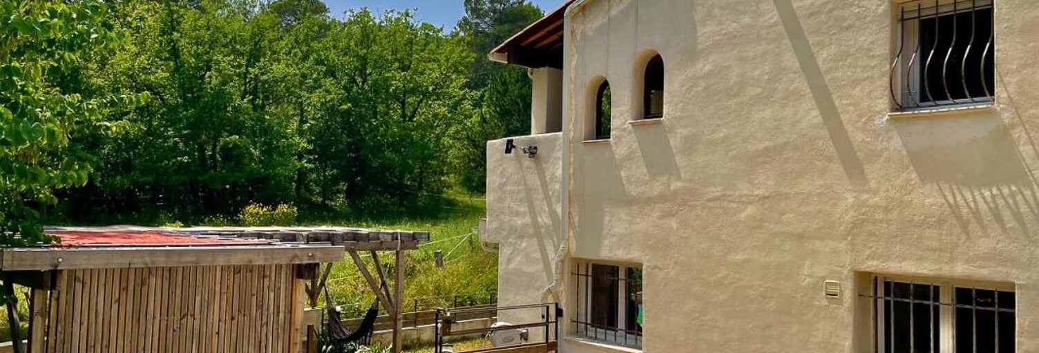 Maison 7 Pièces 191 m² à vendre à Pierrevert (04860)