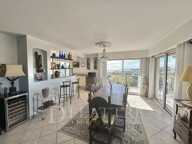 ANTIBES-Vue Féérique-Dernier étage-164 m² — photo 3