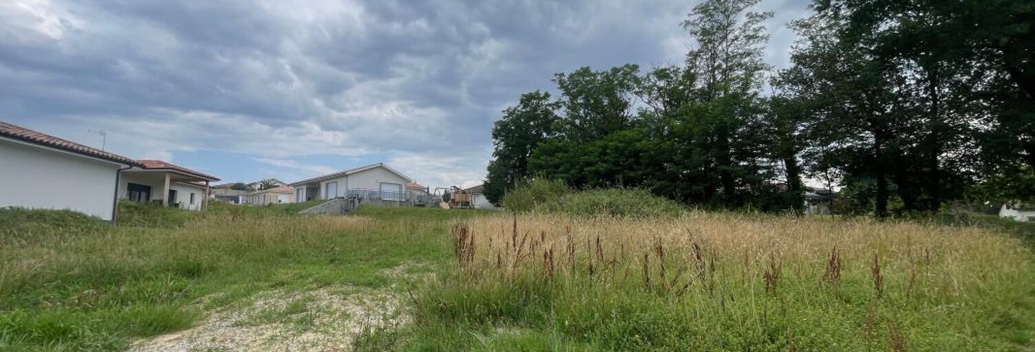 Terrain  897 m² à vendre à Pouillon (40350)