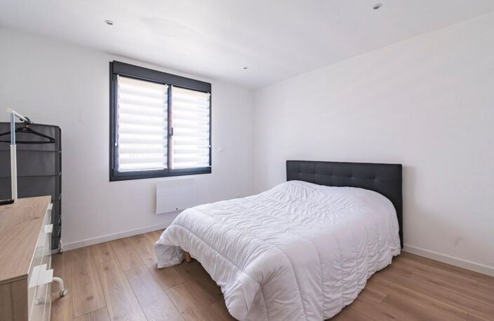 Appartement À Vendre — photo 2