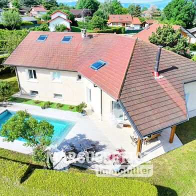 Maison 8 pièces 930000 €