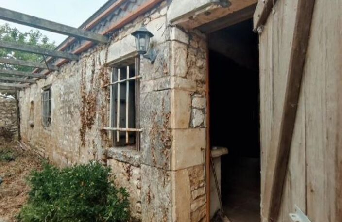 Habitation de caractère à finir de rénover — photo 2