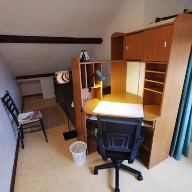 Appartement 1 pièces 450 €