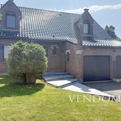 Maison 8 pièces 499000 €