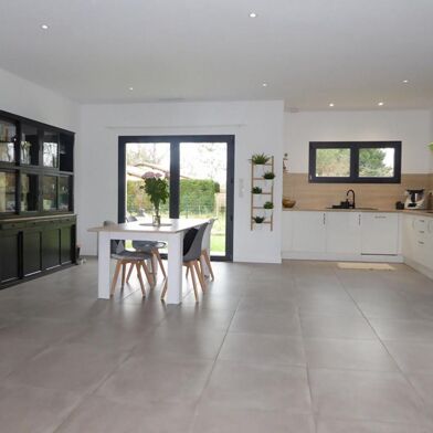 Maison 5 pièces 298000 €