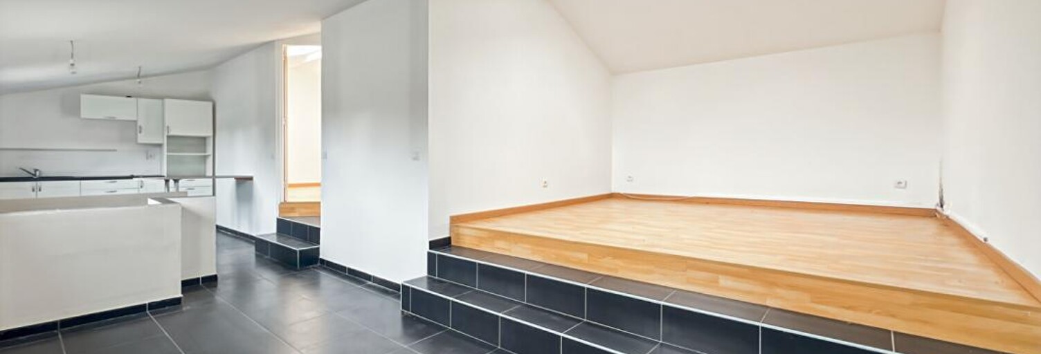 Immeuble  300 m² à vendre à Pérenchies (59840)