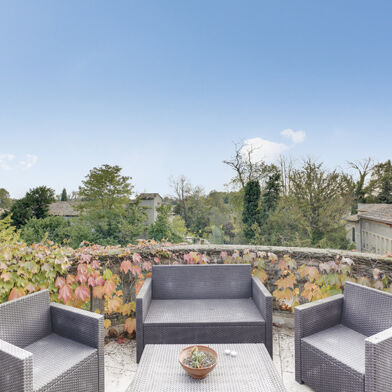 Appartement 5 pièces 410000 €