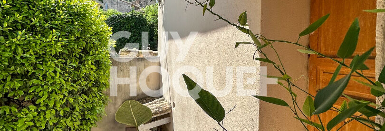 Maison 10 Pièces 270 m² à vendre à Robion (84440)