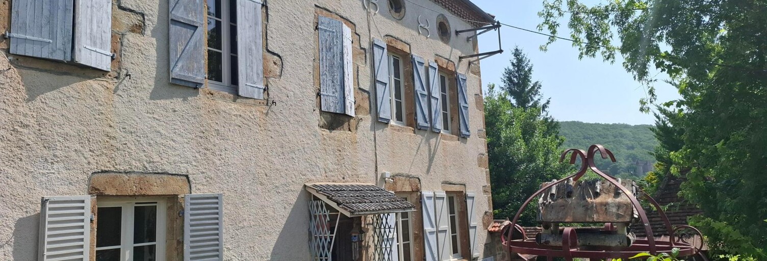 Maison 7 Pièces 147 m² à vendre à Figeac (46100)