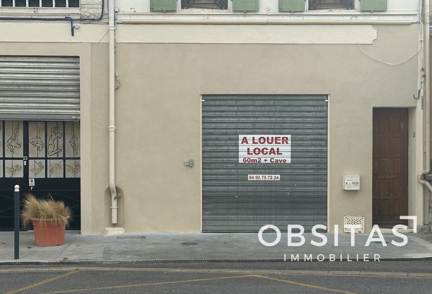 Local commercial — photo 1