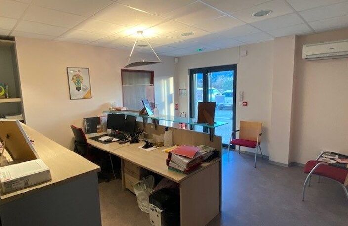 Bureau à louer - Toute charges incluses - Peyruis — photo 4