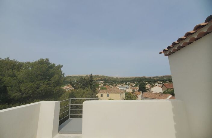 MAGNIFIQUE APPARTEMENT T3 A ROGNAC — photo 3