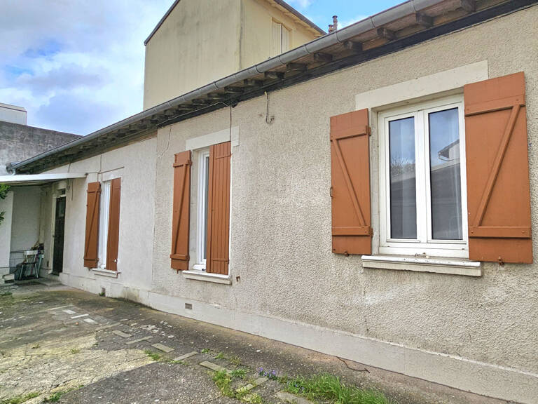 VERSAILLES 78000 Maison de plain pied avec terrasse — photo 1