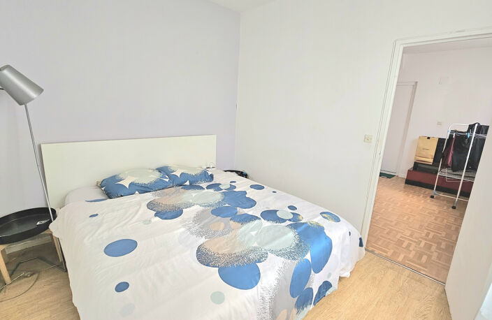 VERSAILLES 78000 Maison de plain pied avec terrasse — photo 3