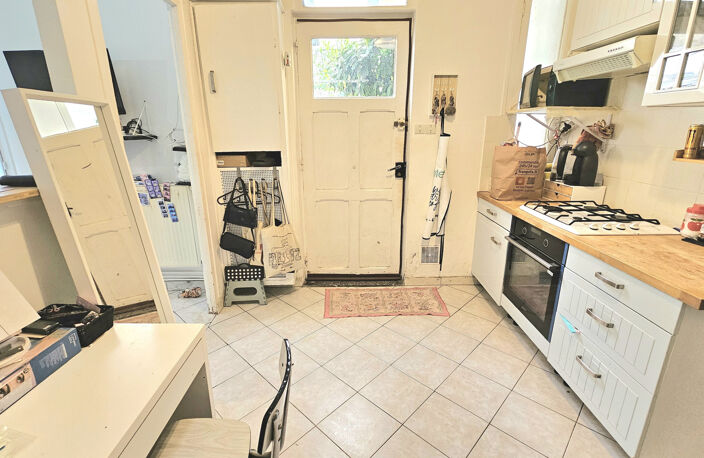 VERSAILLES 78000 Maison de plain pied avec terrasse — photo 4
