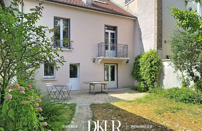 Reims   Élégante maison de caractère avec jardin, garage dou — photo 2
