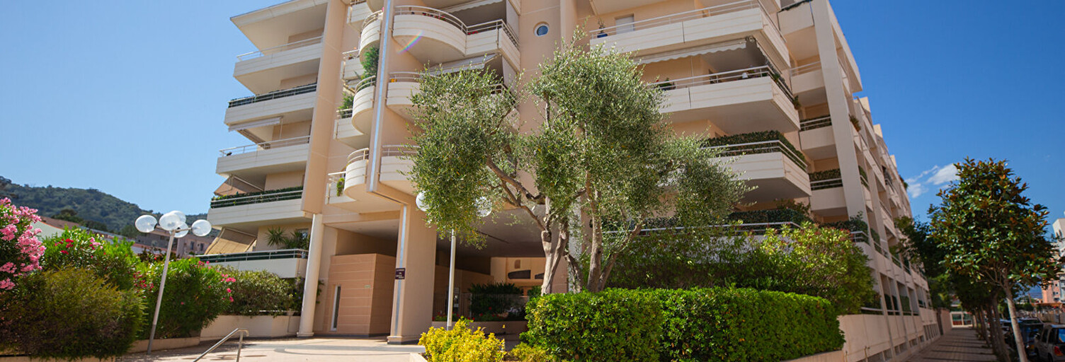 Appartement 1 Pièce 32 m² à vendre à Mandelieu-la-Napoule (06210)