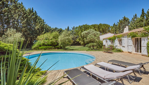 Villa / Maison 9 pièces  à vendre Aix-en-Provence 13100