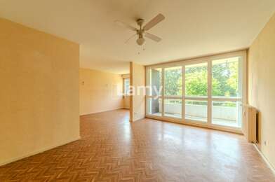 Appartement 4 pièces 180000 €