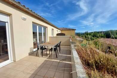 Appartement 3 pièces 163000 €