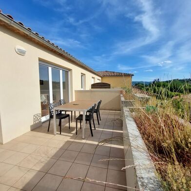 Appartement 3 pièces 163000 €