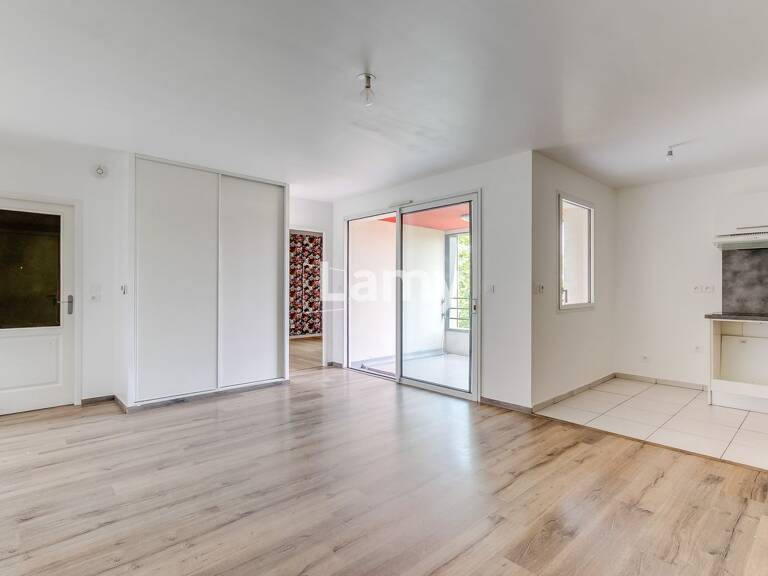 Appartement T2 - 48 m² - Parking — photo 1