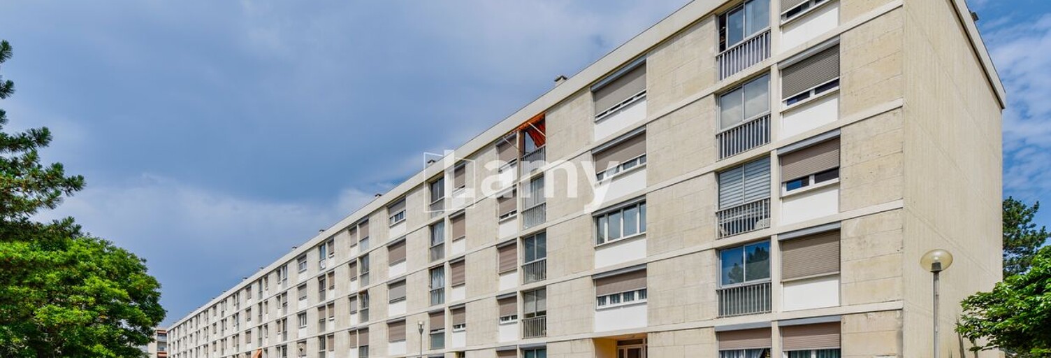 Appartement 4 Pièces 84 m² à vendre à Salon-de-Provence (13300)