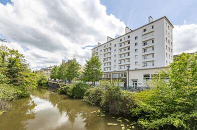 Appartement 4 pièces 253200 €