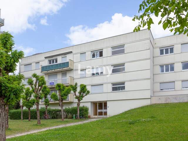 Parking + Appartement + Parking — photo du bien