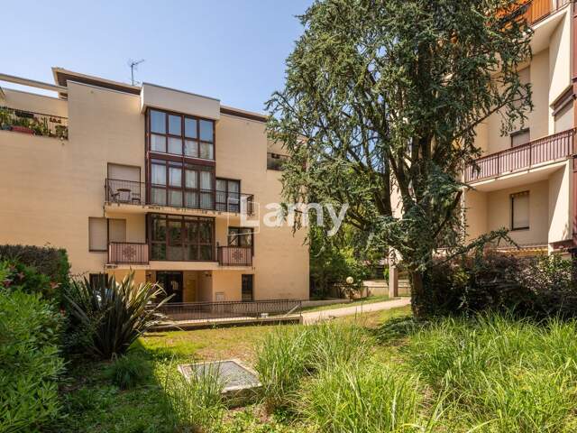 Appartement T2 + garage — photo du bien