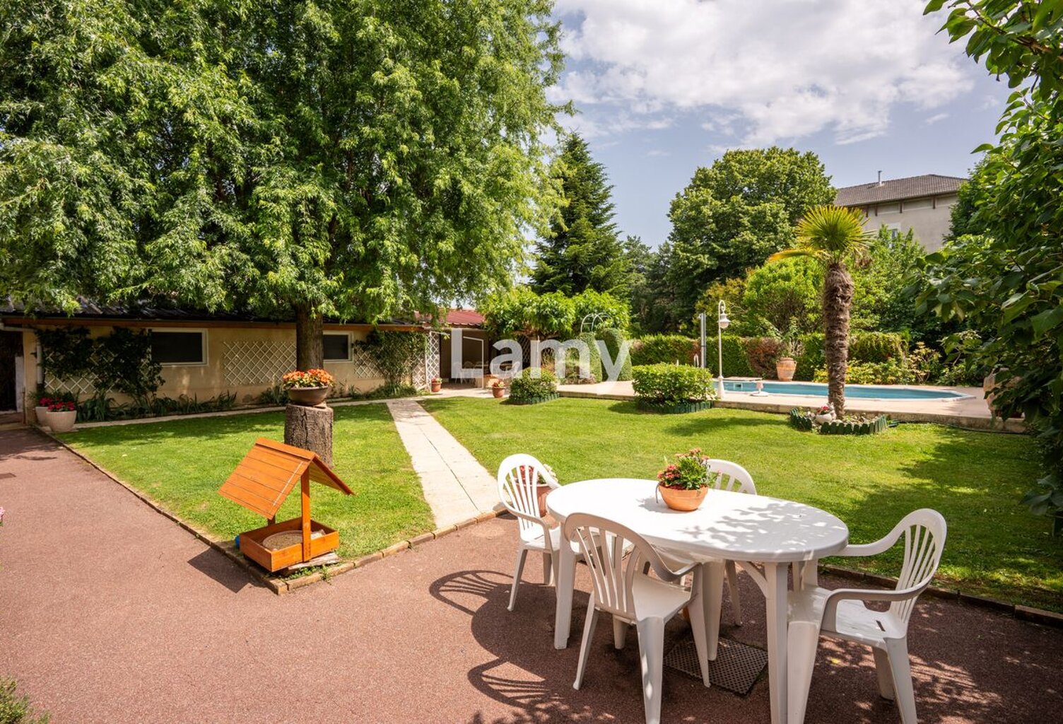 Maison — photo 1