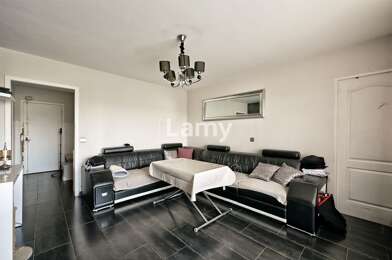 Appartement 4 pièces 149000 €