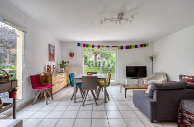 T4 avec garage, parking privé et cave — photo du bien